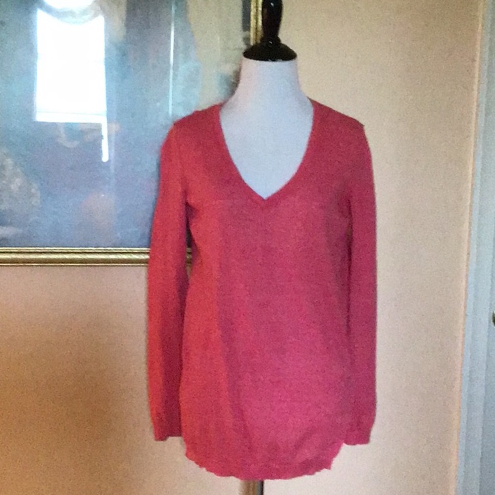 Gap coral pink light weight sweater